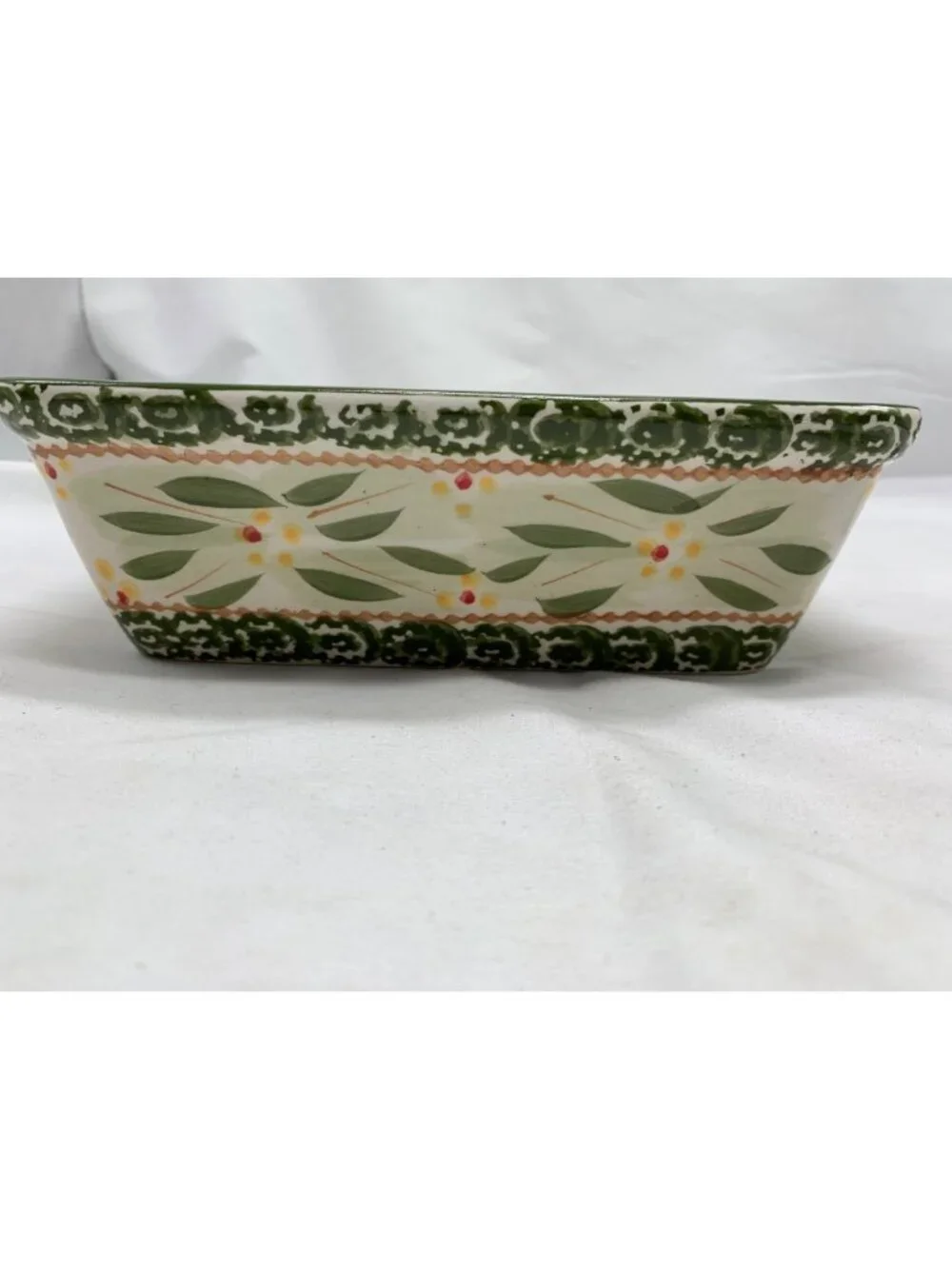 Temptations 2 Piece Old World Green 8 inch Baker and Trivet Floral Pattern